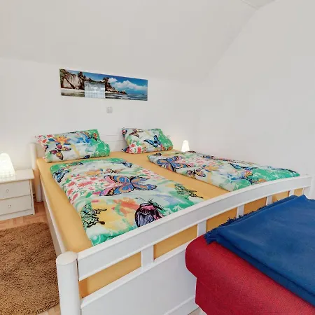 Cozy In With Garden Apartmán Altenfeld (Thuringia)