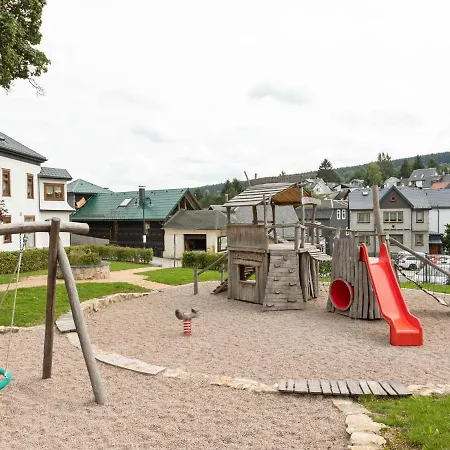 Apartmán Cozy In With Garden Altenfeld (Thuringia)